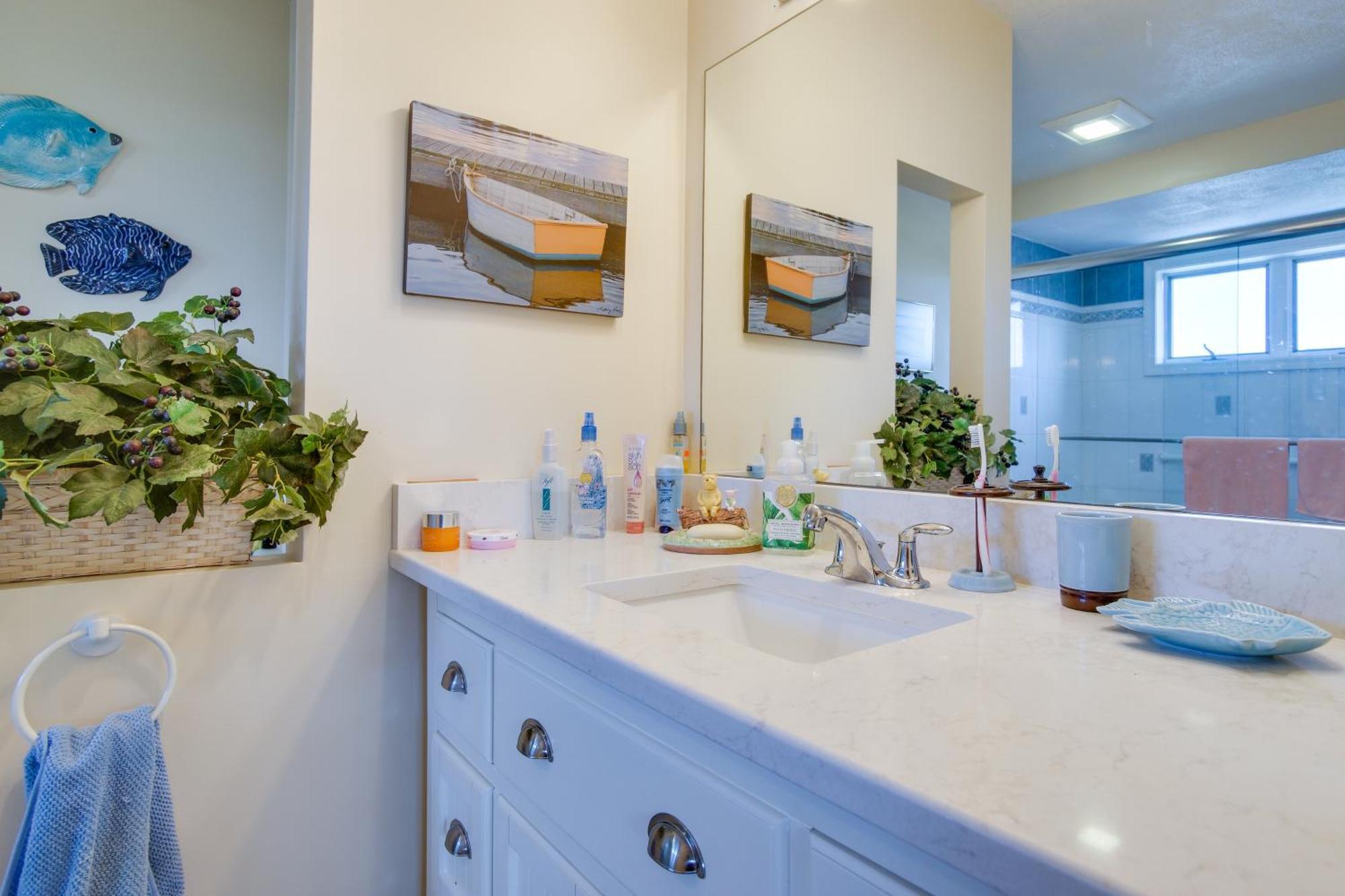 Breezy Oak Bluffs Condo - Steps To Inkwell Beach! Ngoại thất bức ảnh