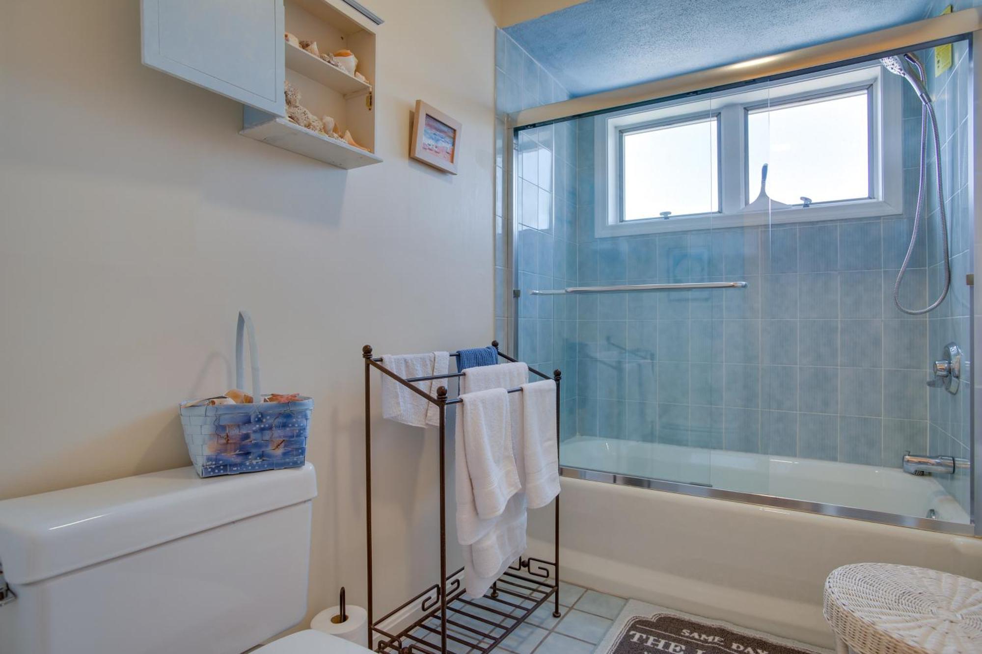 Breezy Oak Bluffs Condo - Steps To Inkwell Beach! Ngoại thất bức ảnh