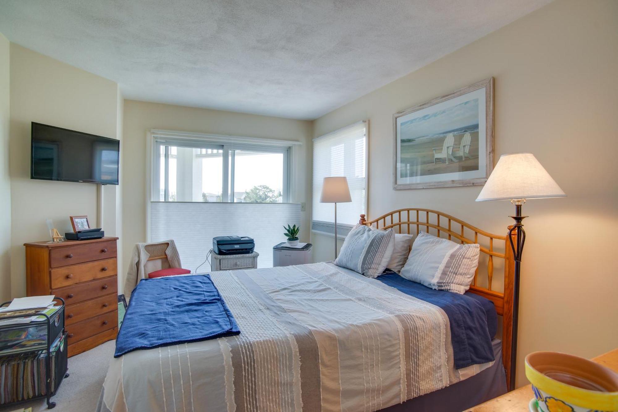 Breezy Oak Bluffs Condo - Steps To Inkwell Beach! Ngoại thất bức ảnh