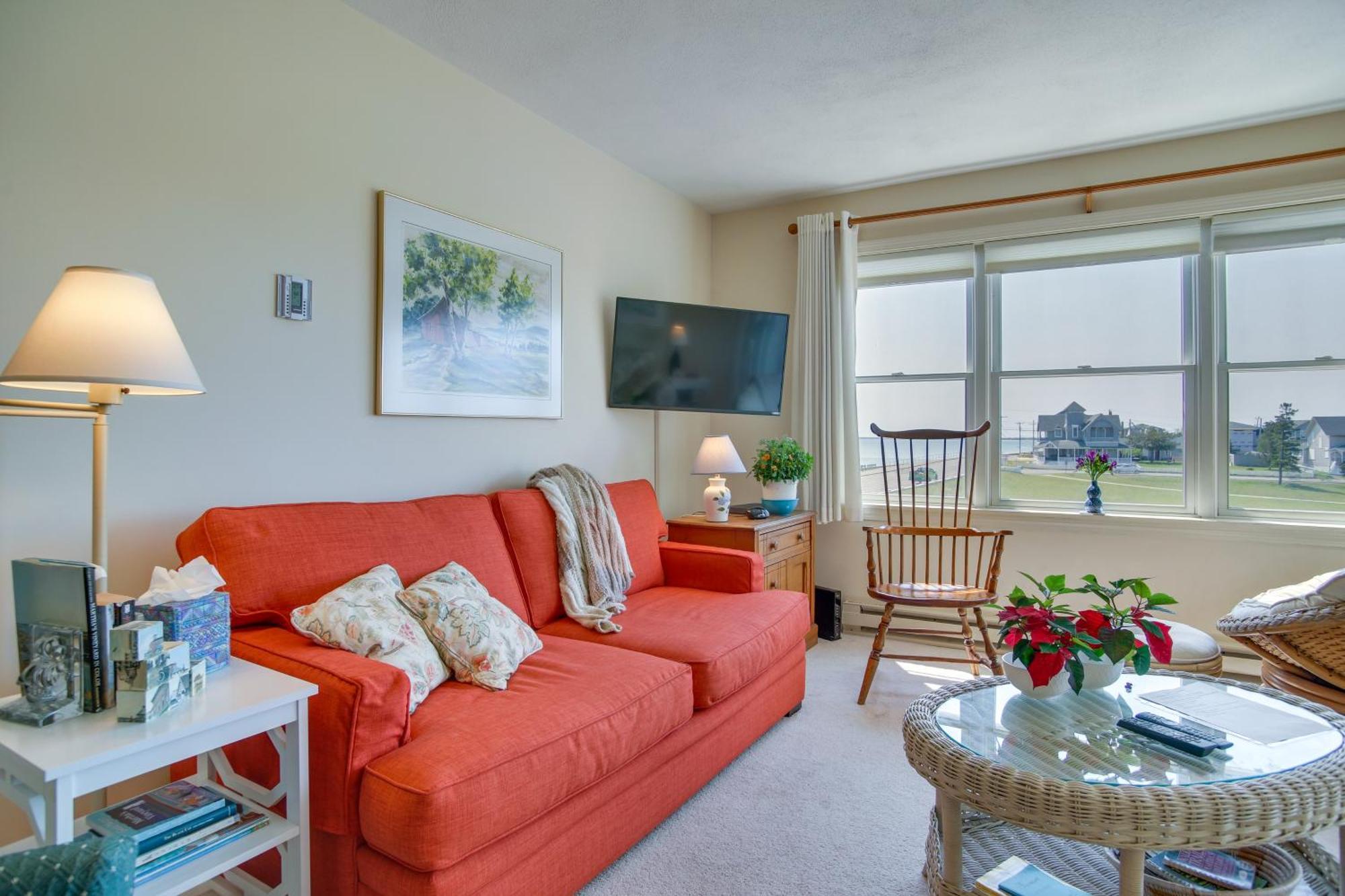Breezy Oak Bluffs Condo - Steps To Inkwell Beach! Ngoại thất bức ảnh