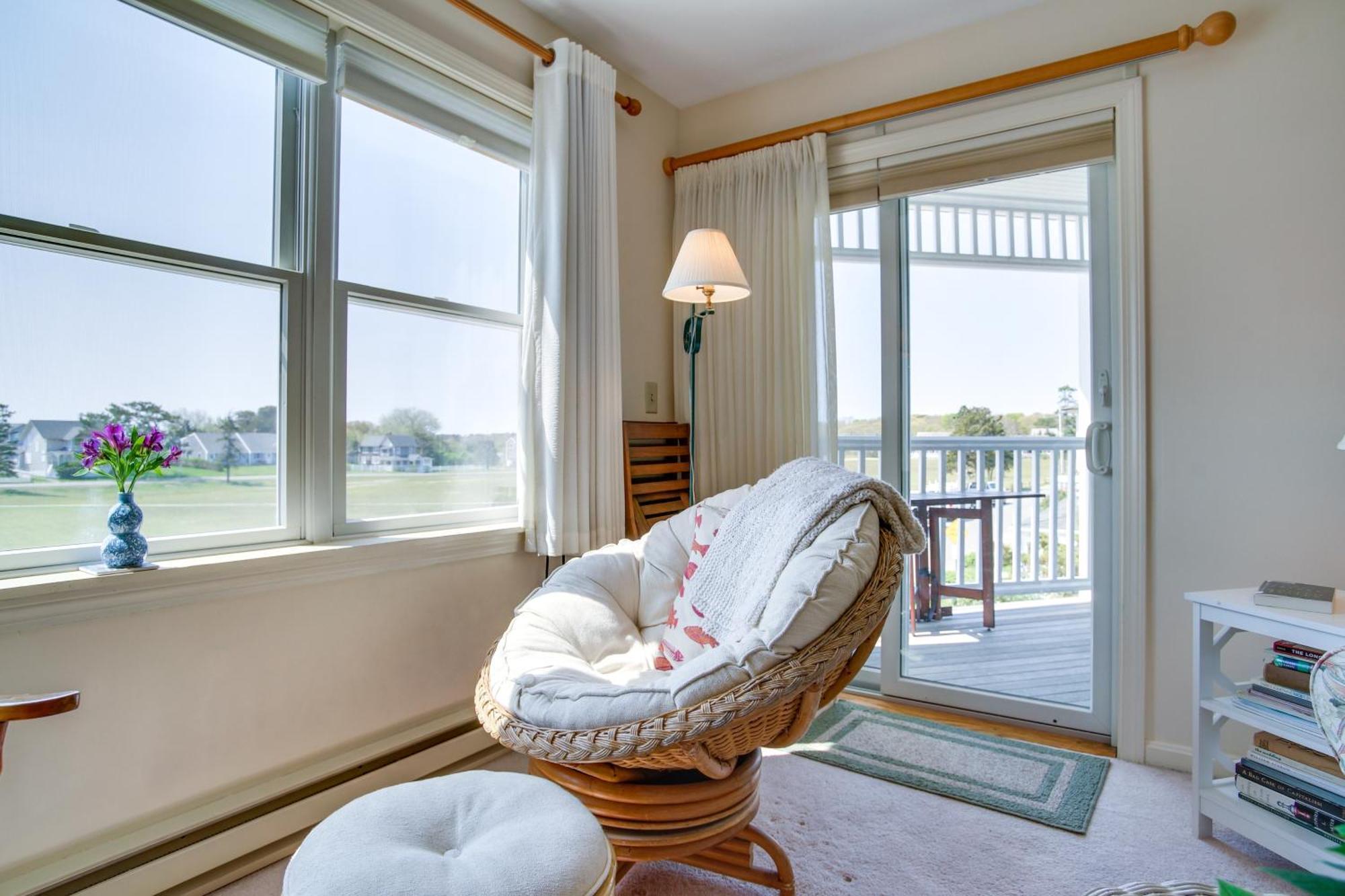 Breezy Oak Bluffs Condo - Steps To Inkwell Beach! Ngoại thất bức ảnh